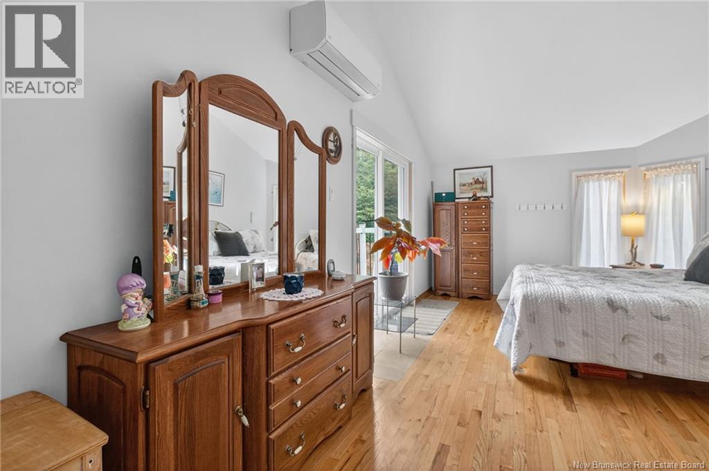 158 Route 960, Cape Tormentine, New Brunswick  E4M 2C2 - Photo 20 - NB127359