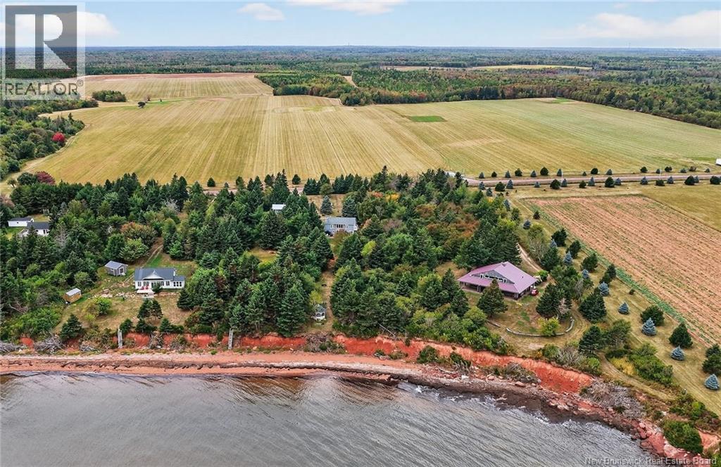 158 Route 960, Cape Tormentine, New Brunswick  E4M 2C2 - Photo 46 - NB127359