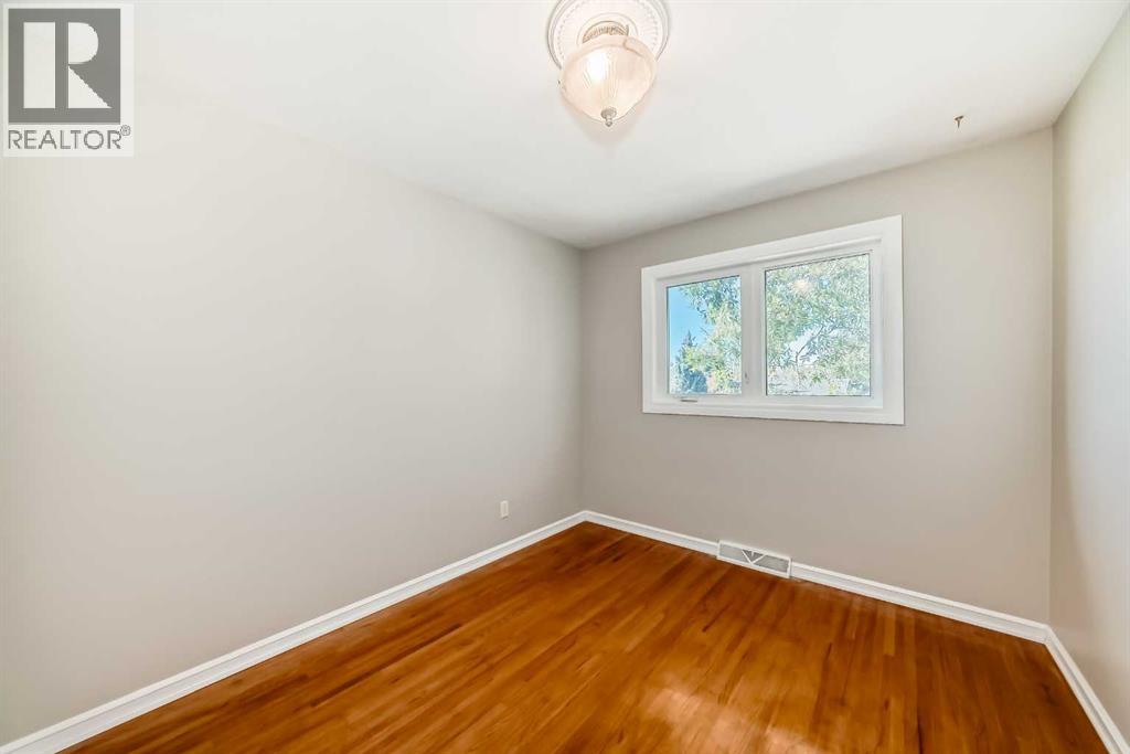 91 Chisholm Crescent Nw, Calgary, Alberta  T2L 0Y9 - Photo 20 - A2264884