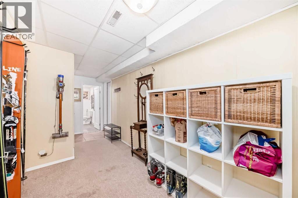 91 Chisholm Crescent Nw, Calgary, Alberta  T2L 0Y9 - Photo 28 - A2264884