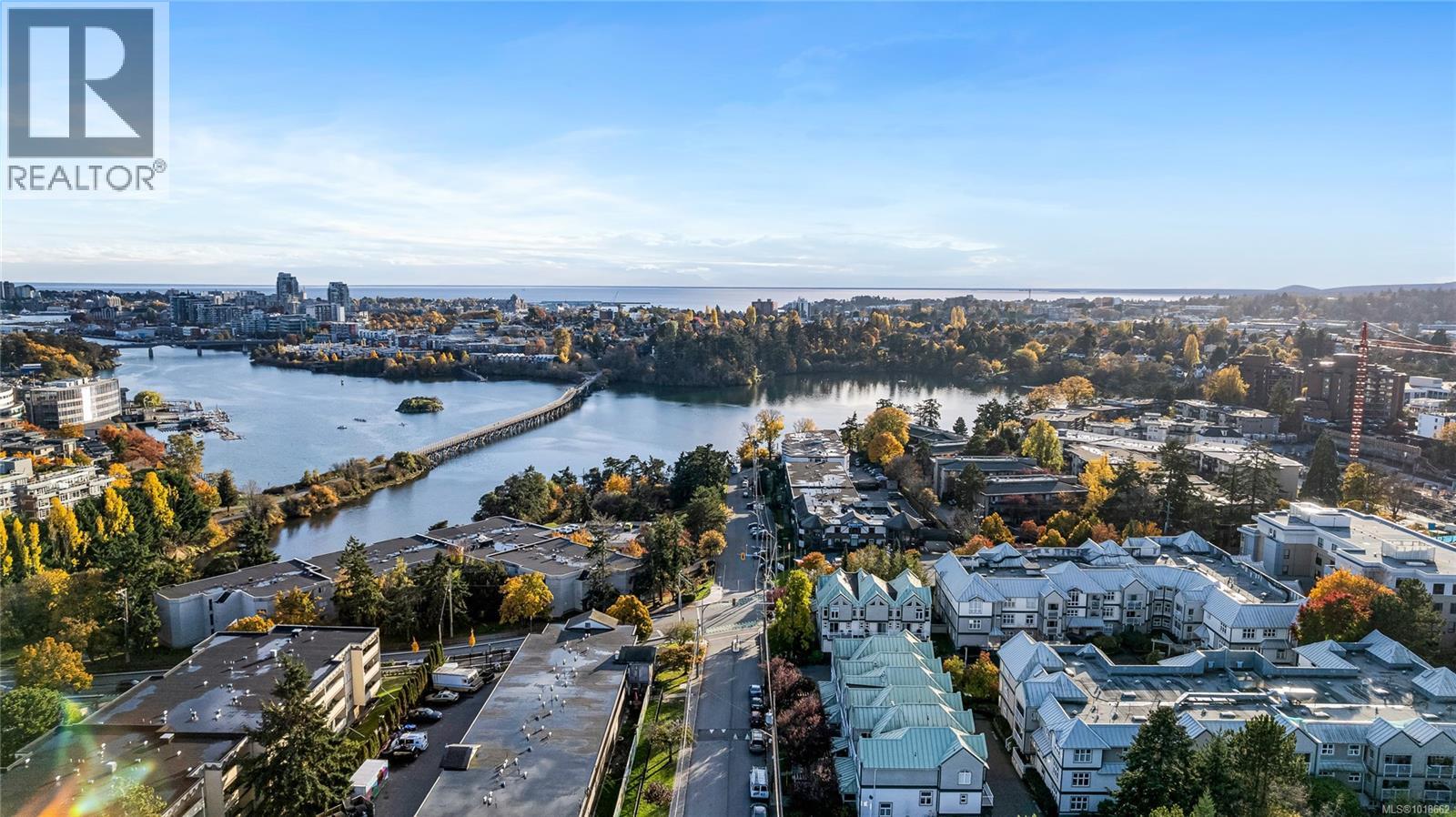 111 3010 Washington Ave, Victoria, British Columbia