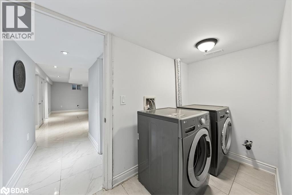 7 Grist Mill Road E, Holland Landing, Ontario L9N 1B9 - Photo 41 - 40784327