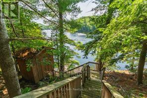 1033 Bayview Point Road, Lake Of Bays, Ontario  P0A 1H0 - Photo 37 - X12494562