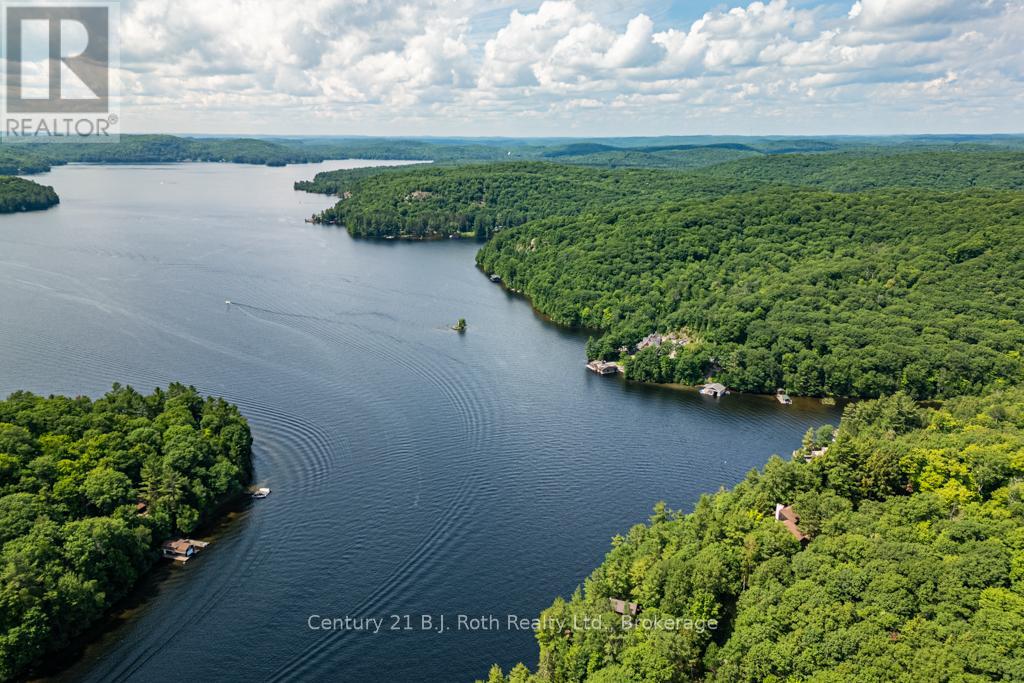 1033 Bayview Point Road, Lake Of Bays, Ontario  P0A 1H0 - Photo 49 - X12494562