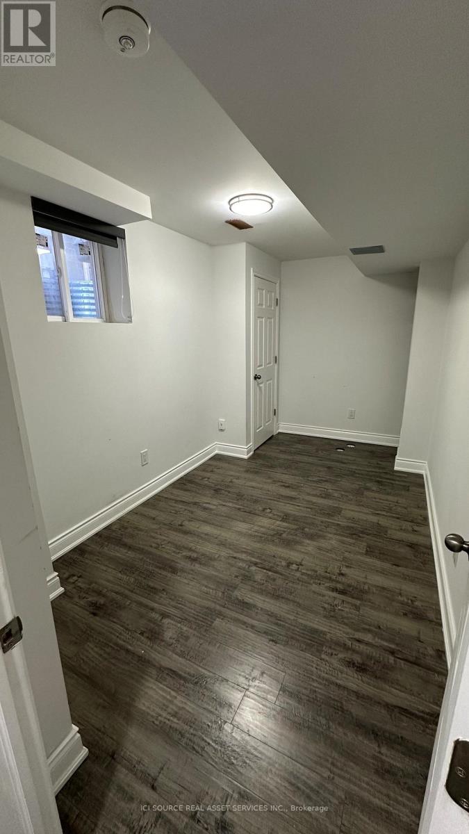 Basement - 195 Lionhead Golf Club Road, Brampton, Ontario  L6Y 6C1 - Photo 12 - W12491370