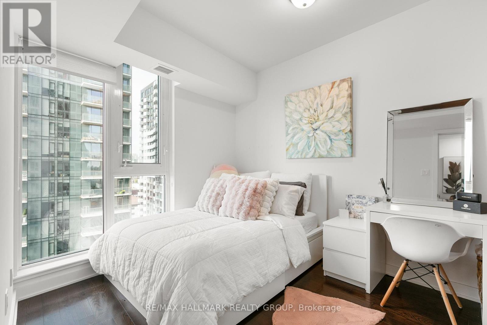 1510 - 179 Metcalfe Street, Ottawa, Ontario  K2P 1P7 - Photo 17 - X12436195