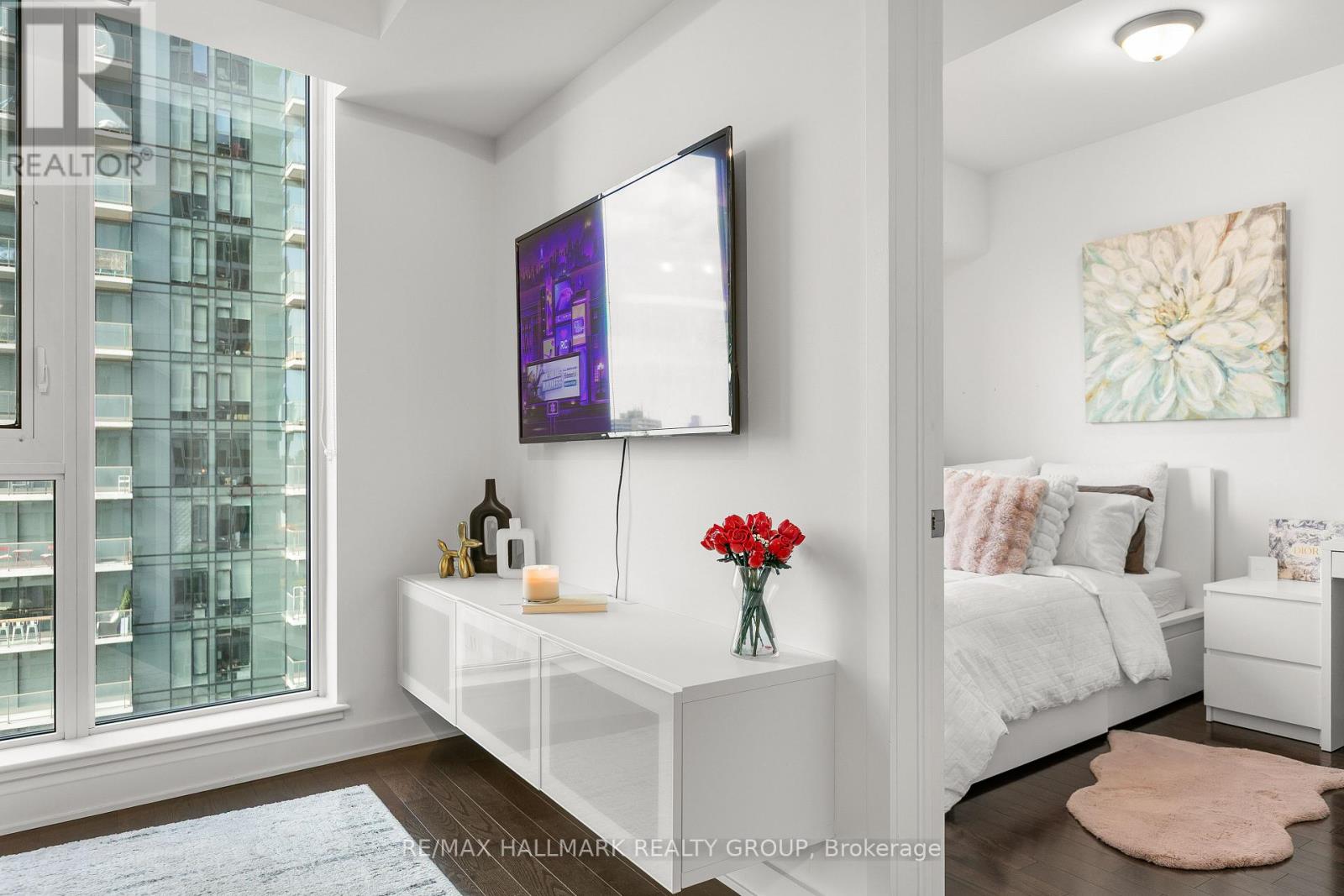 1510 - 179 Metcalfe Street, Ottawa, Ontario  K2P 1P7 - Photo 8 - X12436195