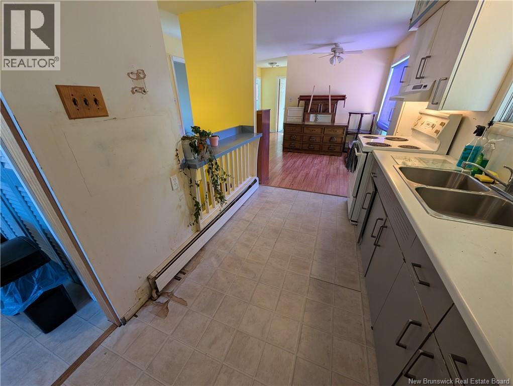 1105 Smith, Bathurst, New Brunswick  E2A 3V3 - Photo 17 - NB129414