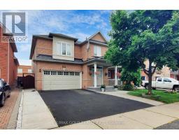 18 THIMBLEBERRY STREET, Brampton, Ontario
