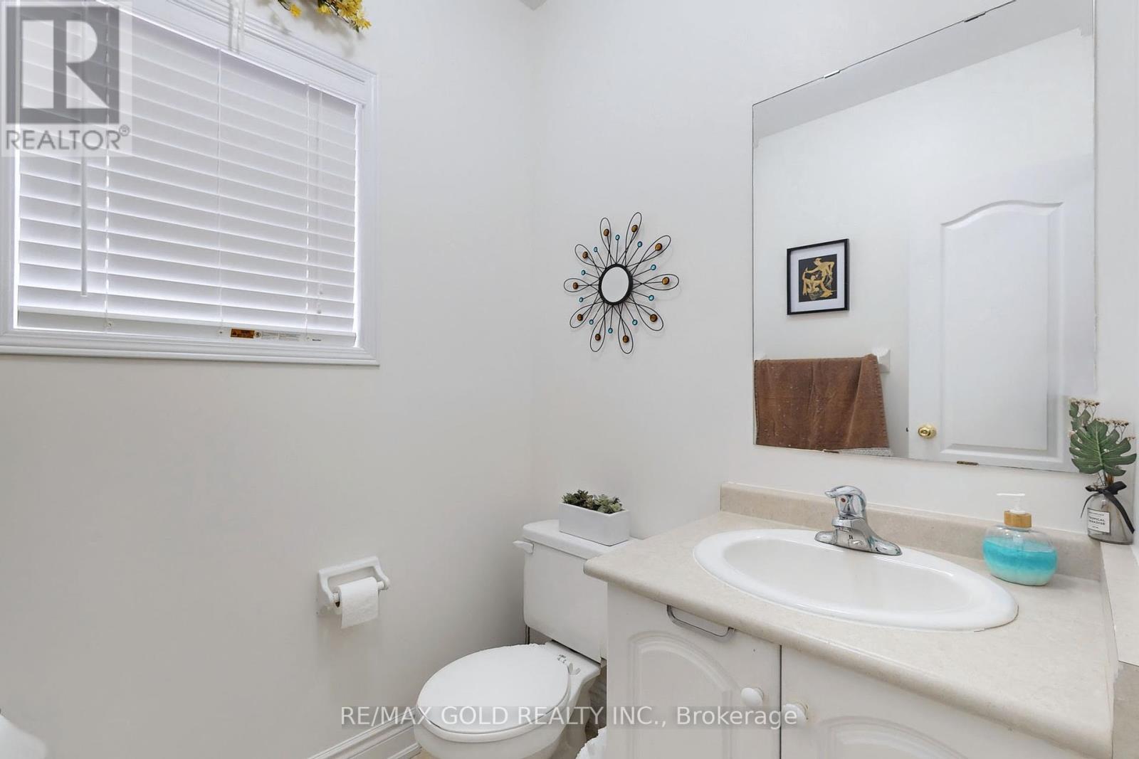 18 Thimbleberry Street, Brampton, Ontario  L7A 3L3 - Photo 23 - W12447239