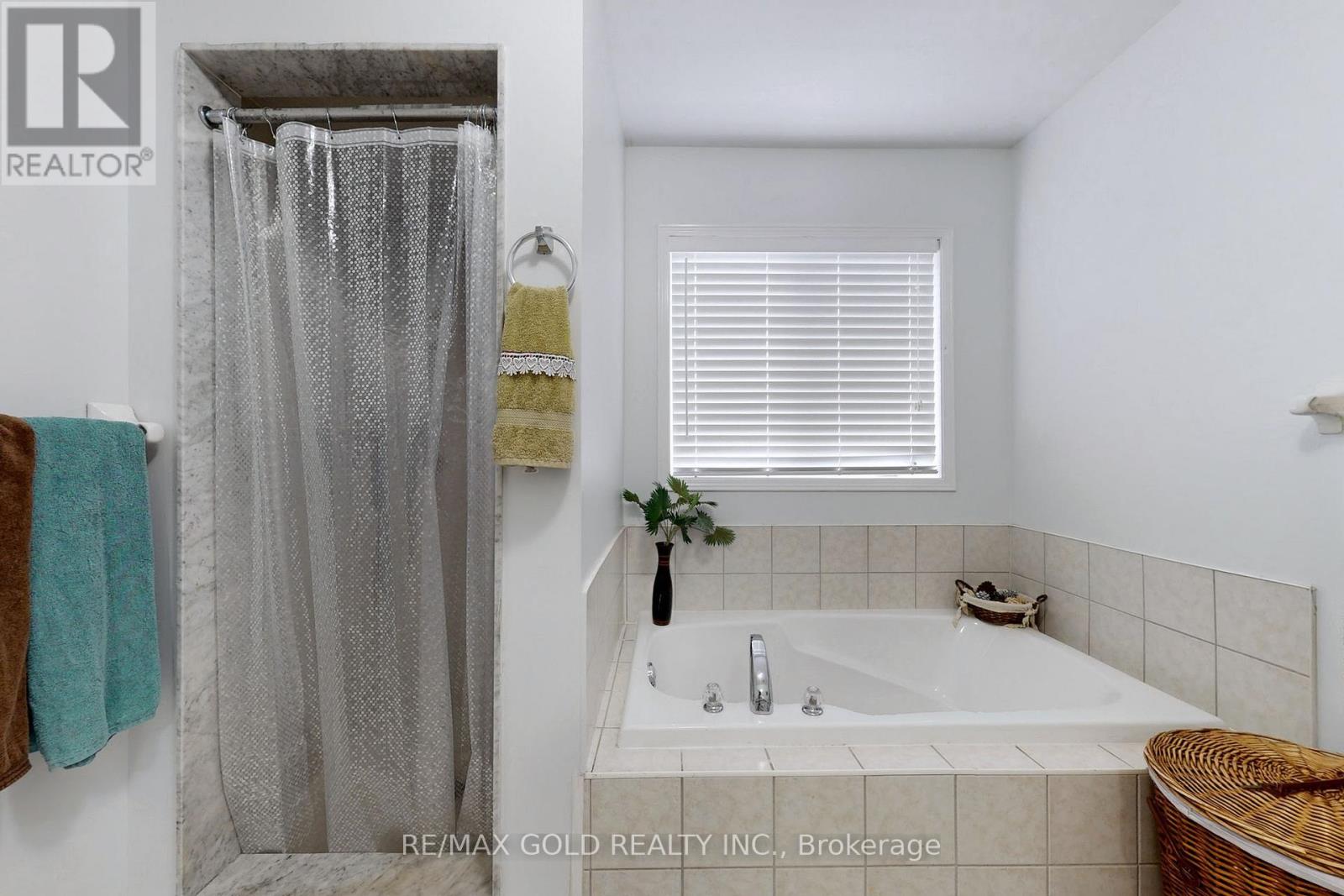 18 Thimbleberry Street, Brampton, Ontario  L7A 3L3 - Photo 29 - W12447239