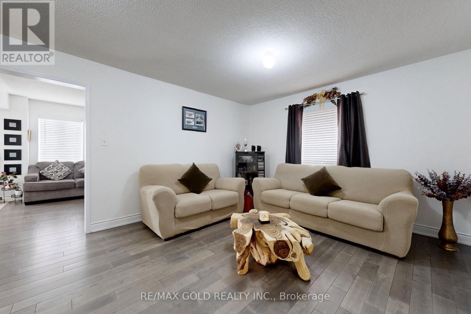 18 Thimbleberry Street, Brampton, Ontario  L7A 3L3 - Photo 15 - W12447239