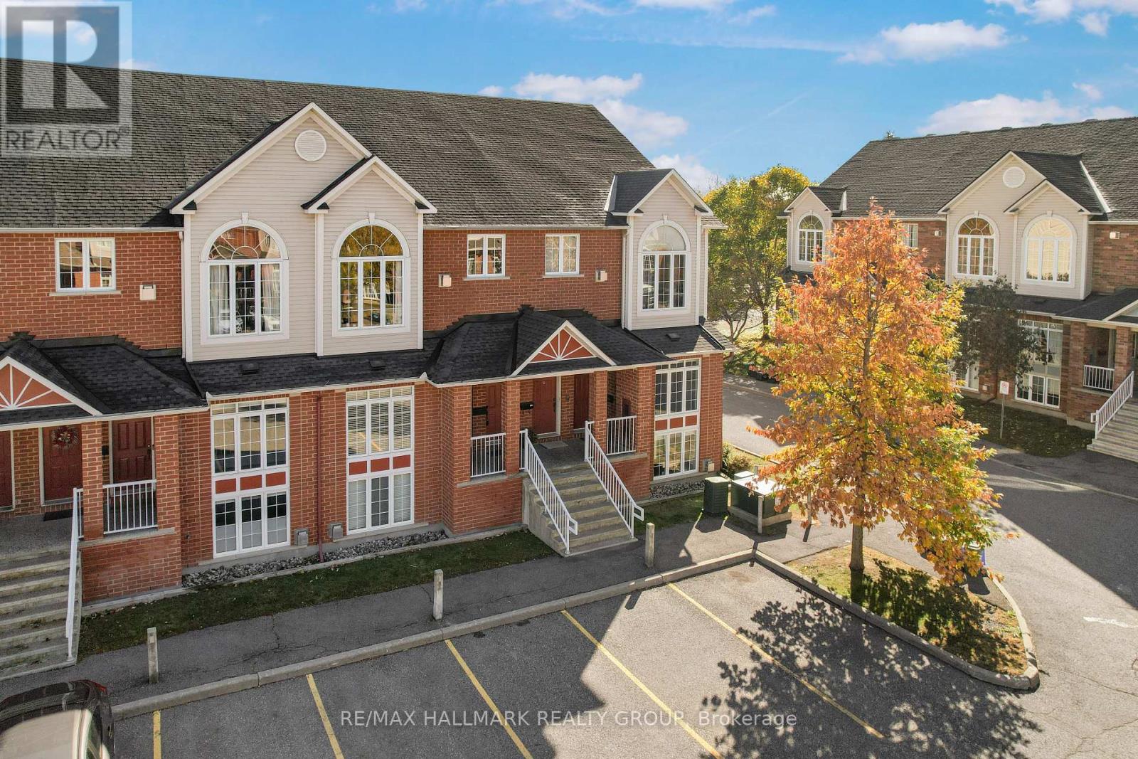 146 - 70 Edenvale Drive, Ottawa, Ontario  K2K 3N6 - Photo 2 - X12494560