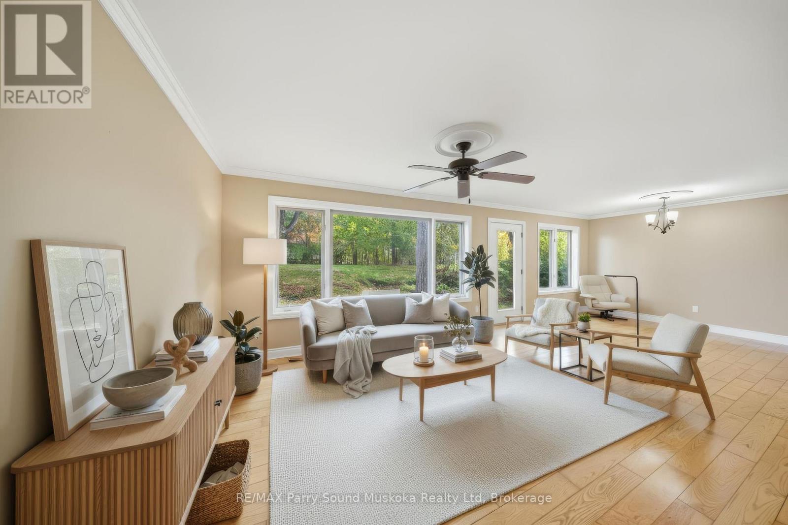 17 Adelaide Street, Parry Sound, Ontario  P2A 1H2 - Photo 12 - X12494584