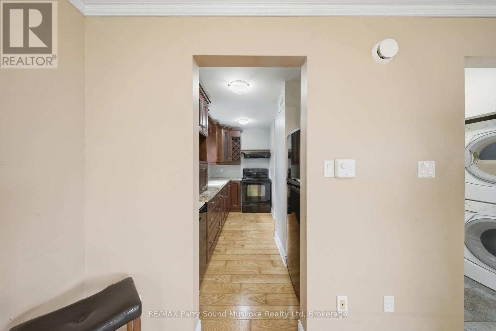 17 Adelaide Street, Parry Sound, Ontario  P2A 1H2 - Photo 17 - X12494584