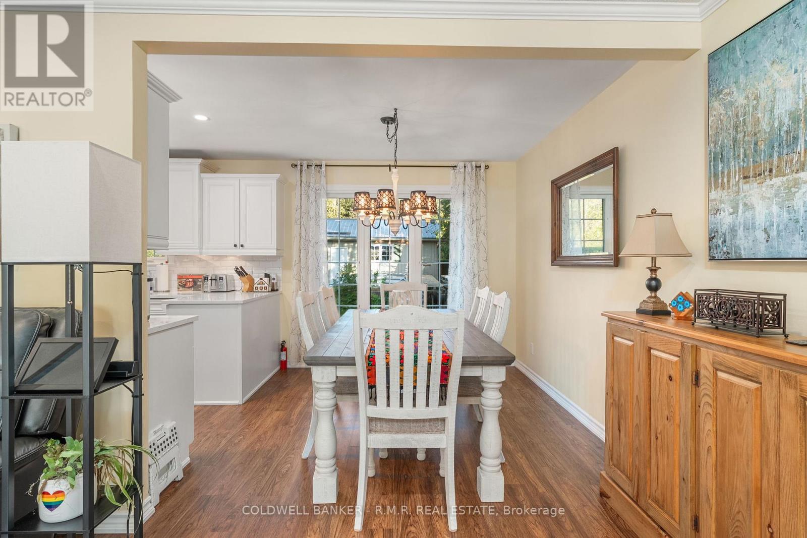 32 Iris Drive, Kawartha Lakes (Fenelon), Ontario  K0M 1G0 - Photo 15 - X12494586