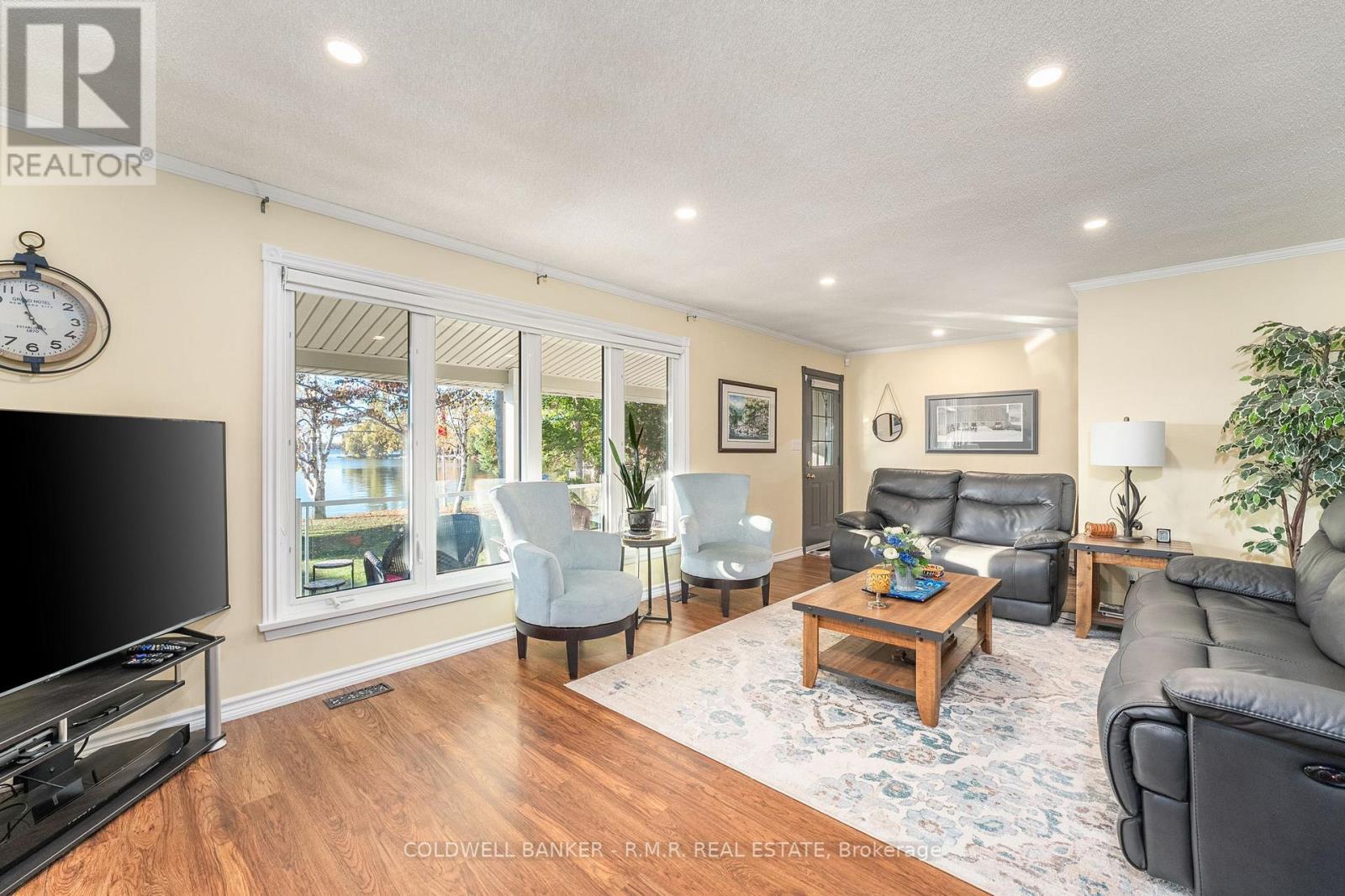 32 Iris Drive, Kawartha Lakes (Fenelon), Ontario  K0M 1G0 - Photo 17 - X12494586