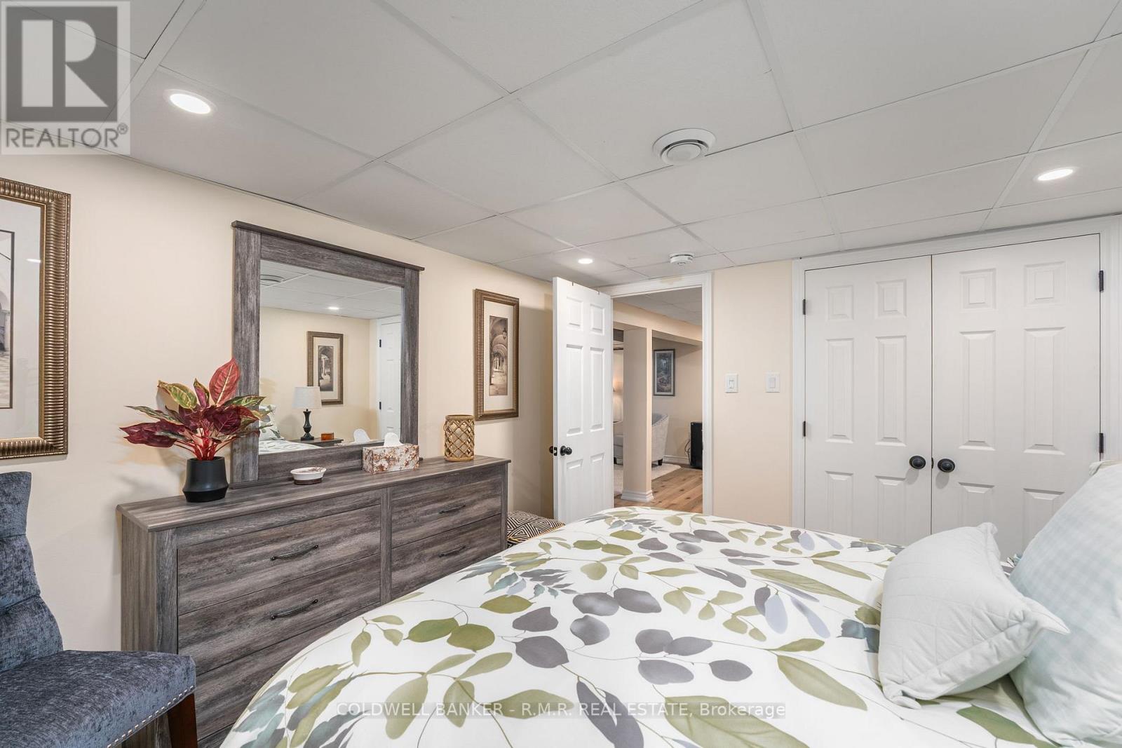 32 Iris Drive, Kawartha Lakes (Fenelon), Ontario  K0M 1G0 - Photo 28 - X12494586