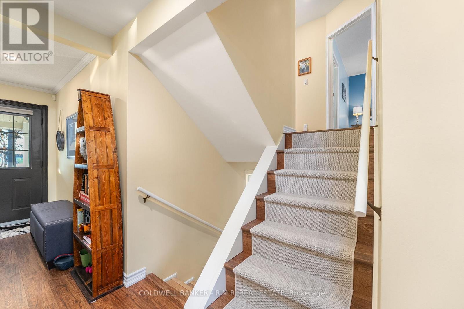 32 Iris Drive, Kawartha Lakes (Fenelon), Ontario  K0M 1G0 - Photo 36 - X12494586