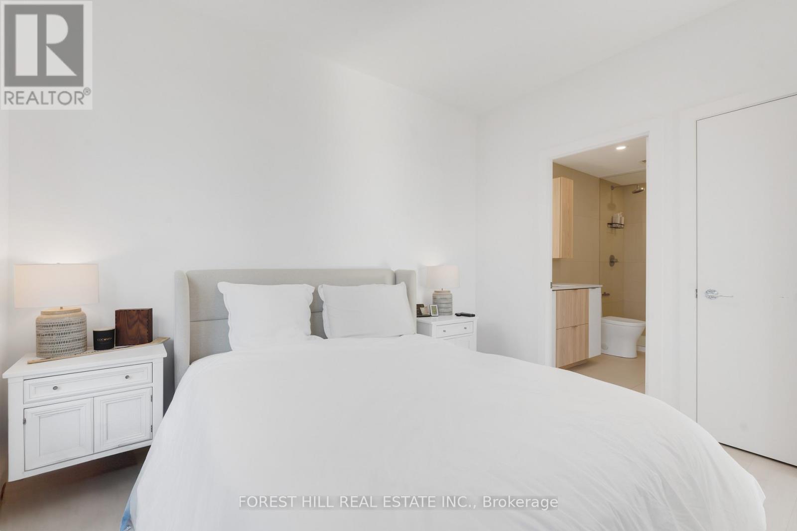 1910 - 35 Mercer Street, Toronto, Ontario  M5V 0V1 - Photo 8 - C12494504