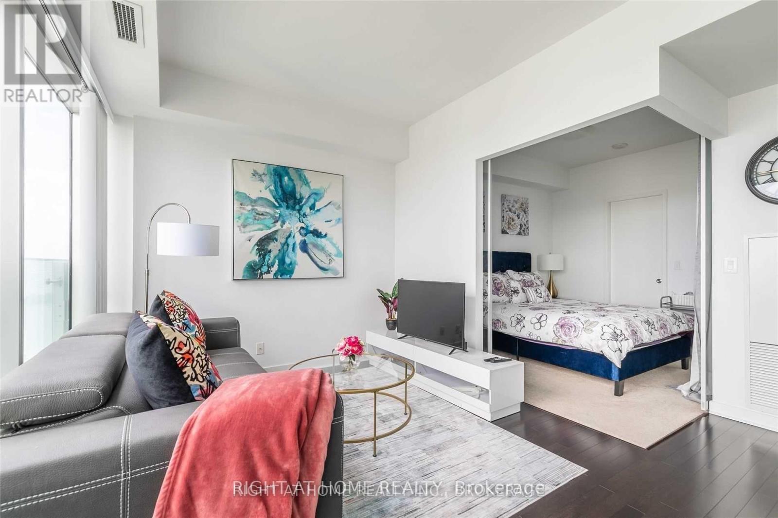 5512 - 14 York Street, Toronto, Ontario  M5J 2Z2 - Photo 19 - C12494546