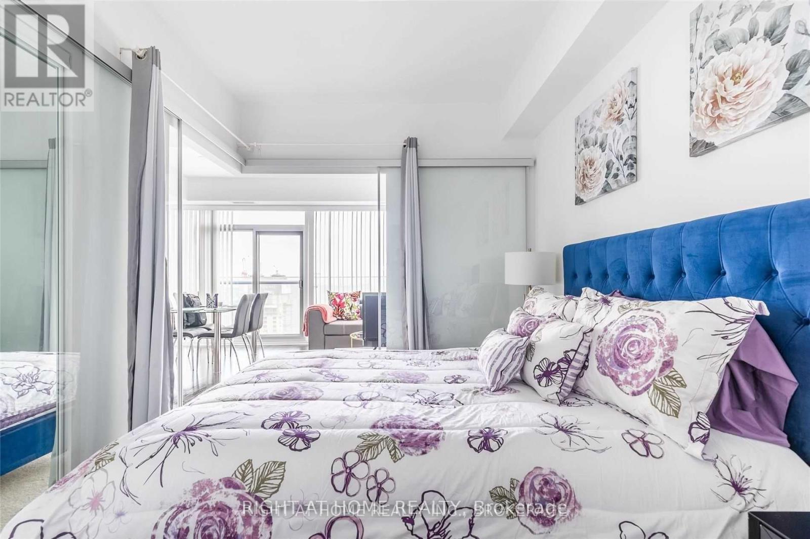 5512 - 14 York Street, Toronto, Ontario  M5J 2Z2 - Photo 9 - C12494546