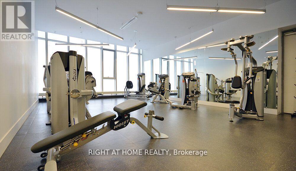 4702 - 12 York Street, Toronto, Ontario  M5J 0A9 - Photo 18 - C12494550