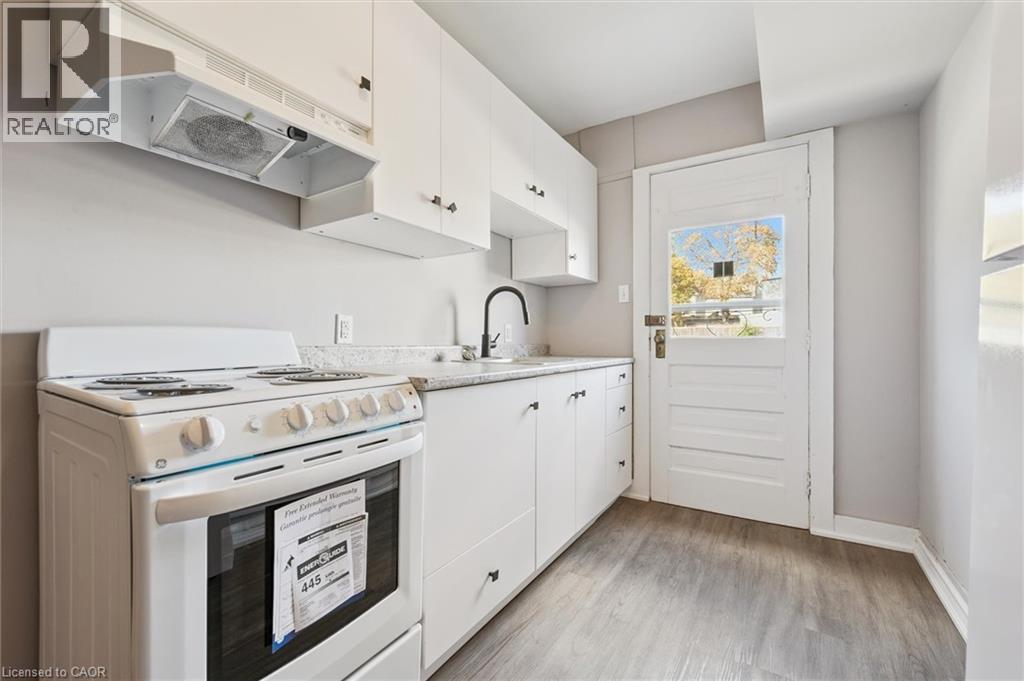 906 King Street E Unit# 1a, Cambridge, Ontario  N3H 3P3 - Photo 1 - 40780263