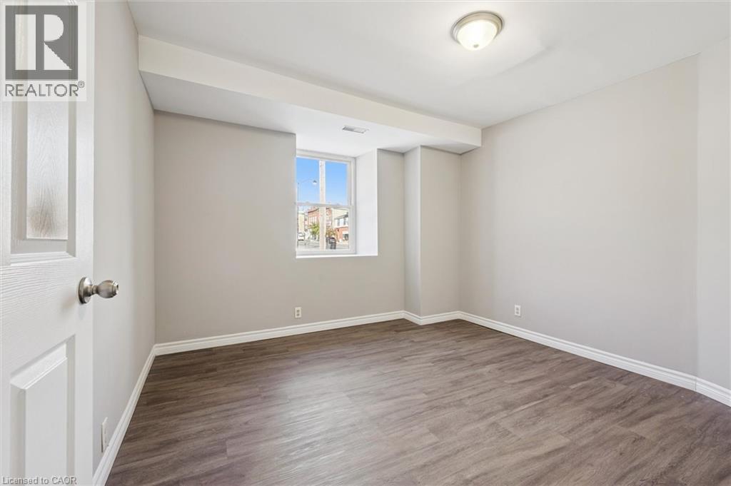 906 King Street E Unit# 1a, Cambridge, Ontario  N3H 3P3 - Photo 4 - 40780263