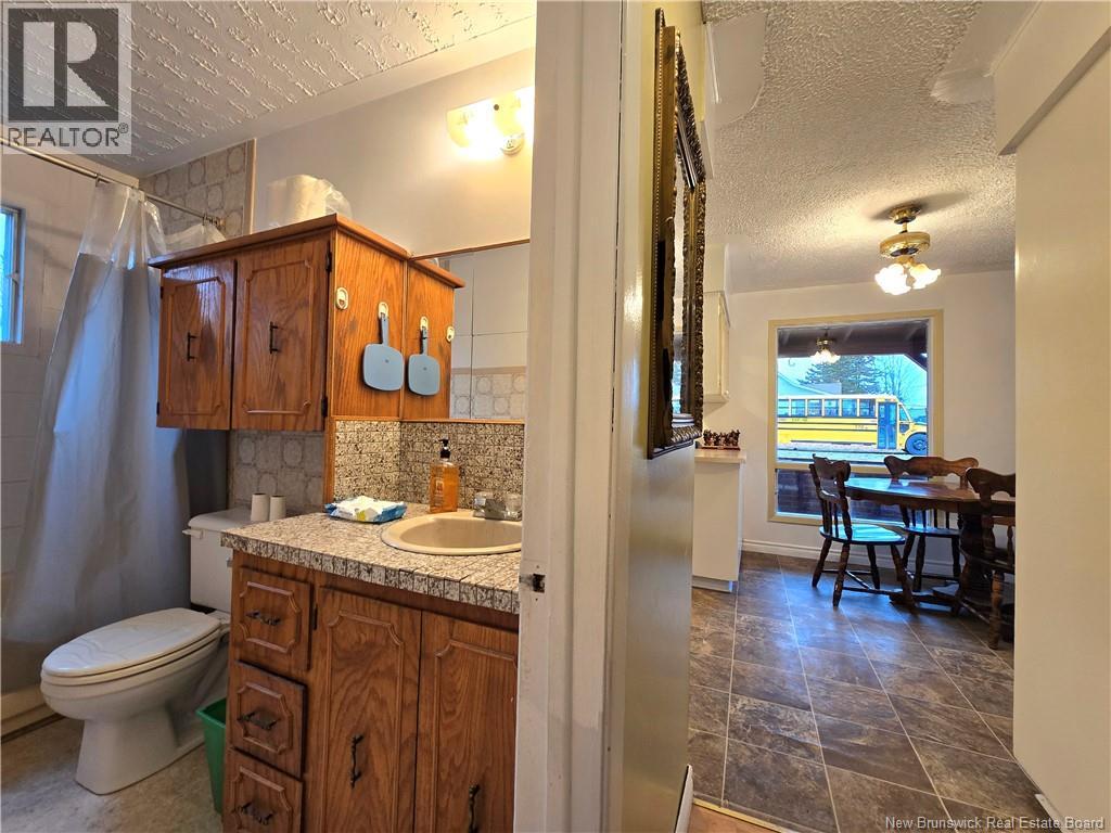 46 Rue De La Vieille Usine Street, Val-Comeau, New Brunswick  E1X 4C2 - Photo 18 - NB129421