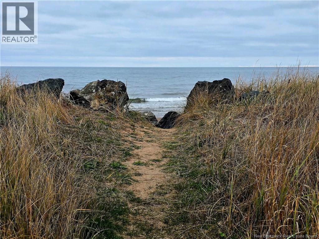 46 Rue De La Vieille Usine Street, Val-Comeau, New Brunswick  E1X 4C2 - Photo 2 - NB129421