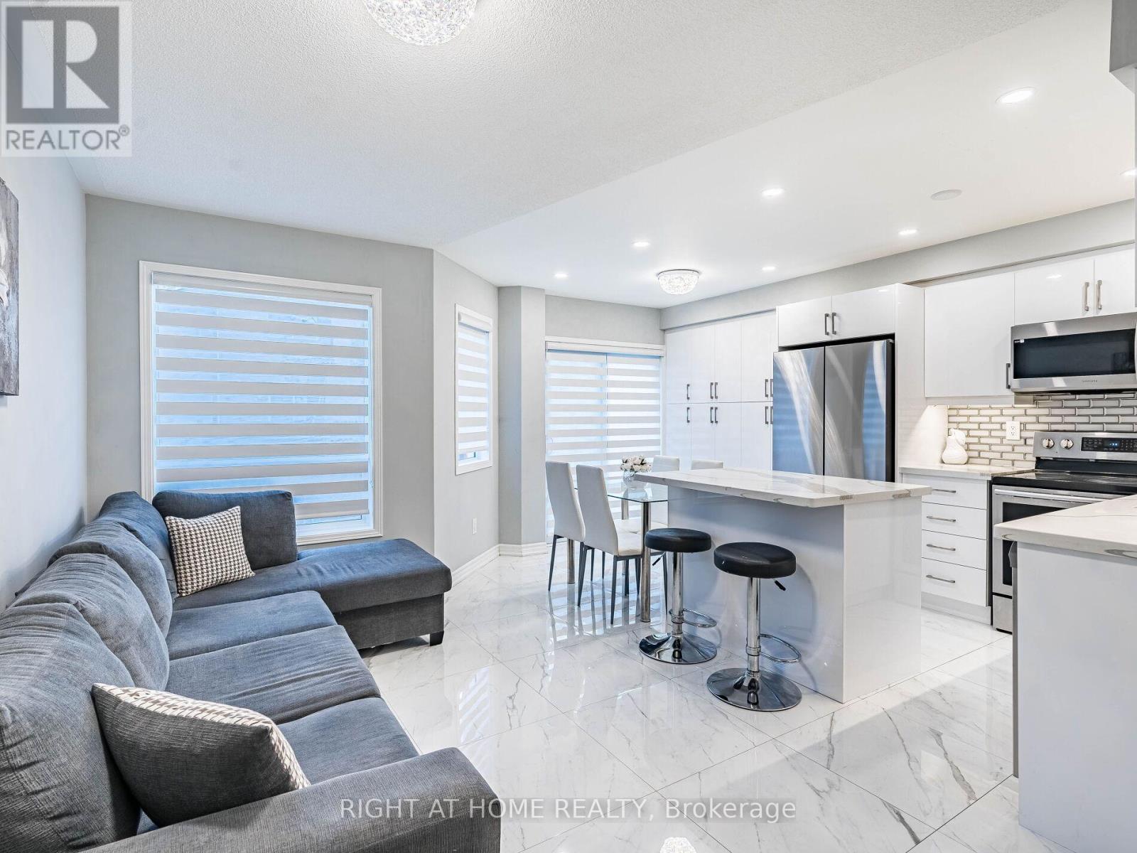 1156 Prestonwood Crescent, Mississauga, Ontario  L5V 2V3 - Photo 13 - W12494508