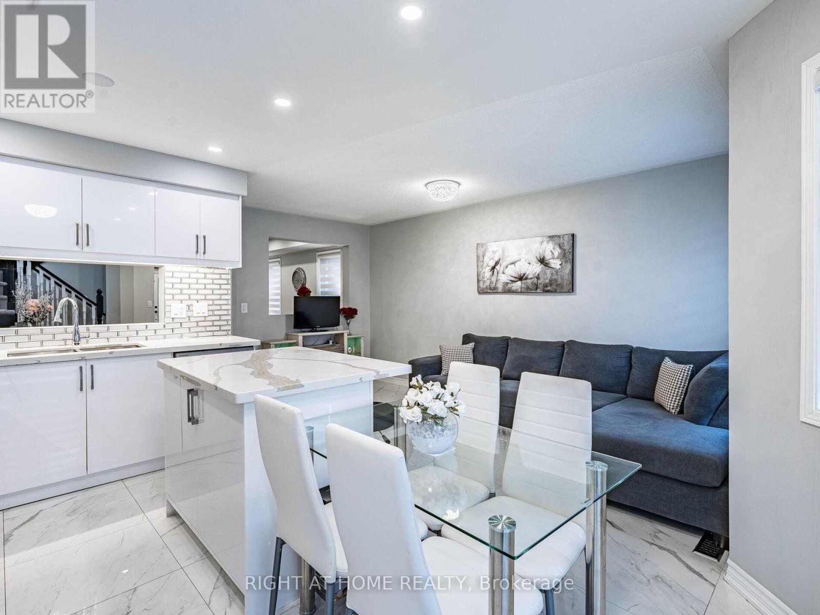 1156 Prestonwood Crescent, Mississauga, Ontario  L5V 2V3 - Photo 17 - W12494508