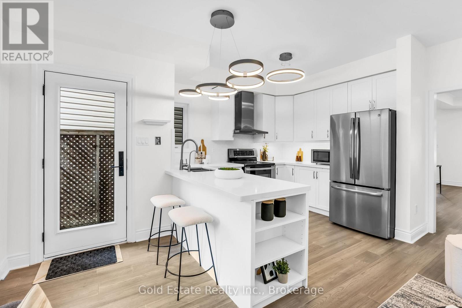 2259 Meadowland Drive N, Oakville, Ontario  L6H 6H3 - Photo 15 - W12494512