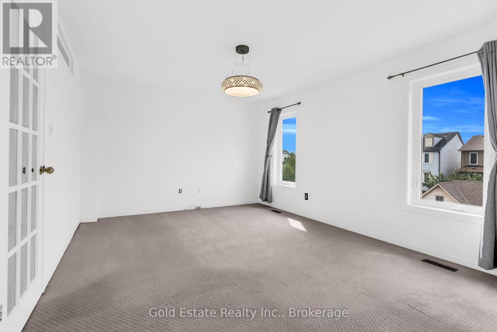 2259 Meadowland Drive N, Oakville, Ontario  L6H 6H3 - Photo 39 - W12494512