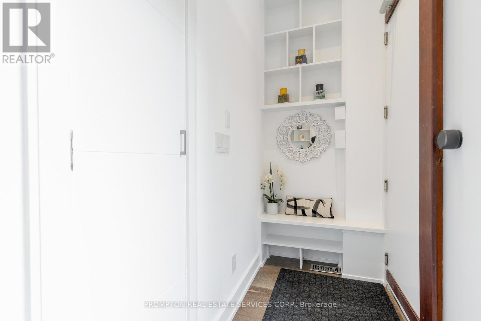 65 Harshaw Avenue, Toronto, Ontario  M6S 1X9 - Photo 2 - W12494520