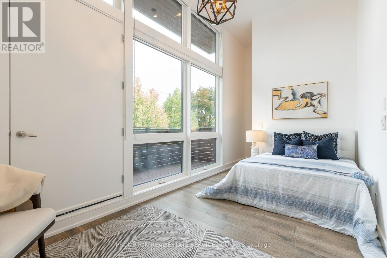 65 Harshaw Avenue, Toronto, Ontario  M6S 1X9 - Photo 23 - W12494520