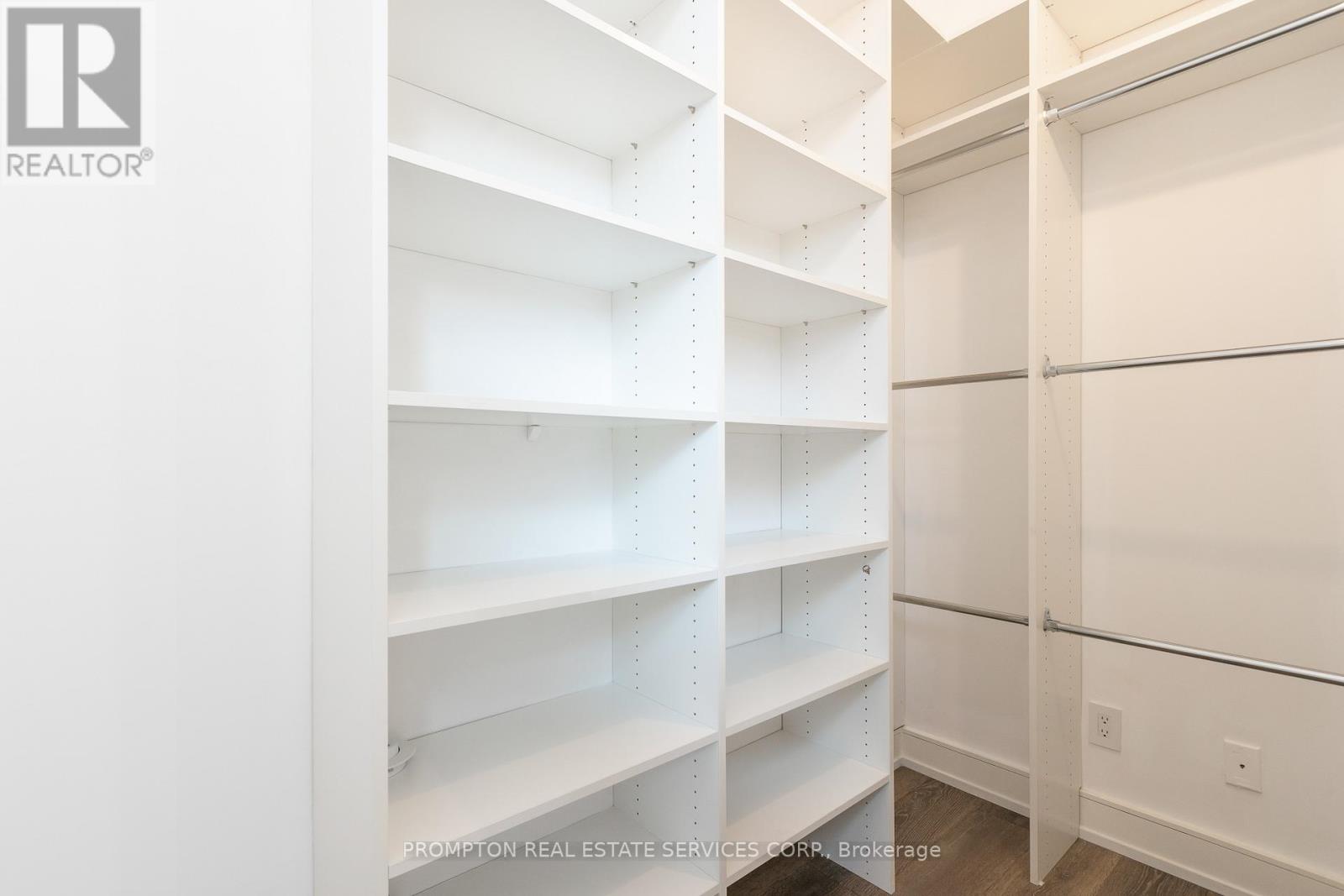 65 Harshaw Avenue, Toronto, Ontario  M6S 1X9 - Photo 25 - W12494520