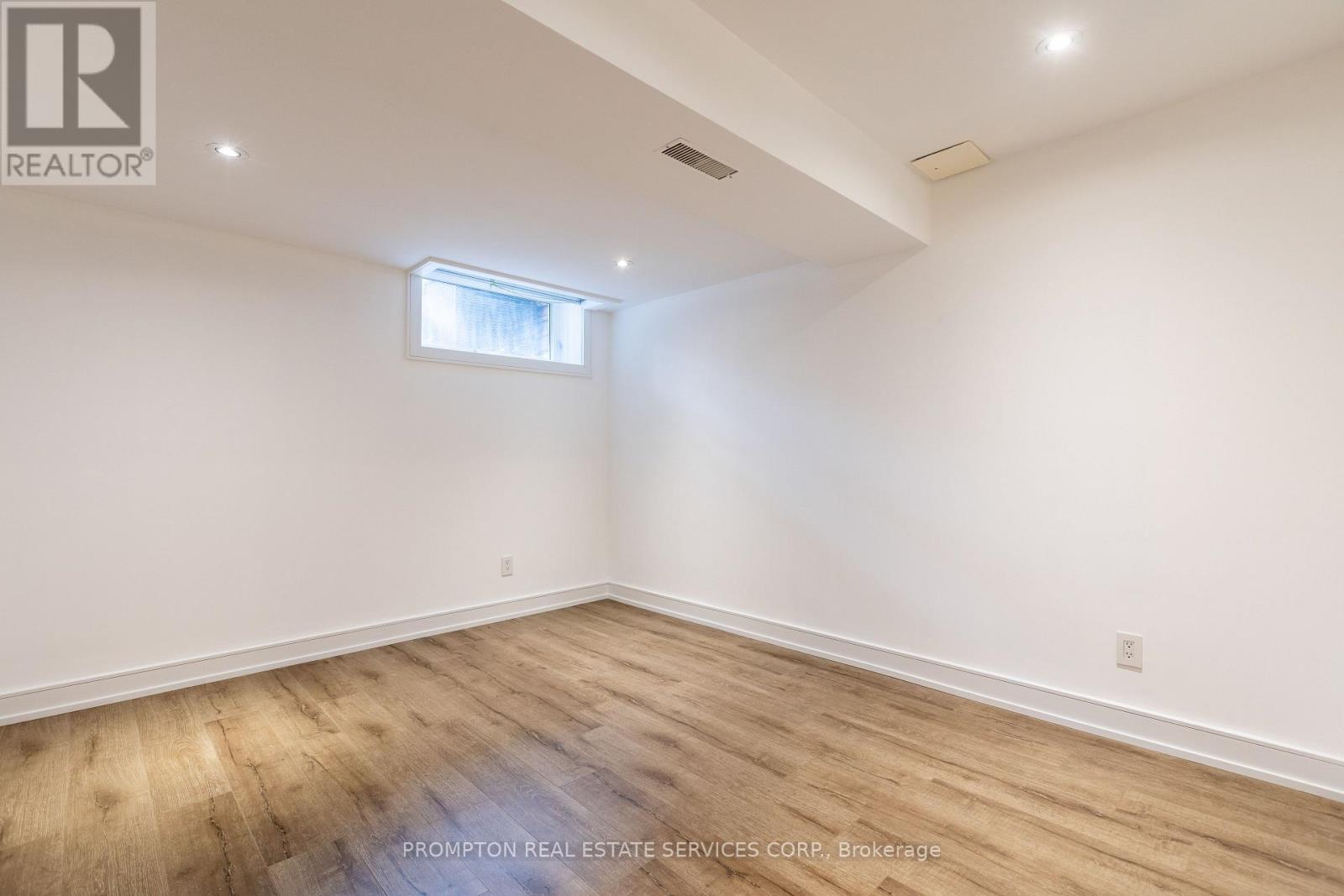 65 Harshaw Avenue, Toronto, Ontario  M6S 1X9 - Photo 30 - W12494520