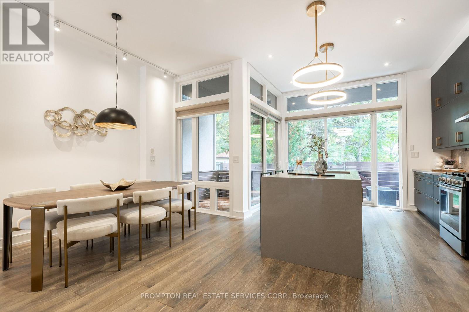 65 Harshaw Avenue, Toronto, Ontario  M6S 1X9 - Photo 7 - W12494520