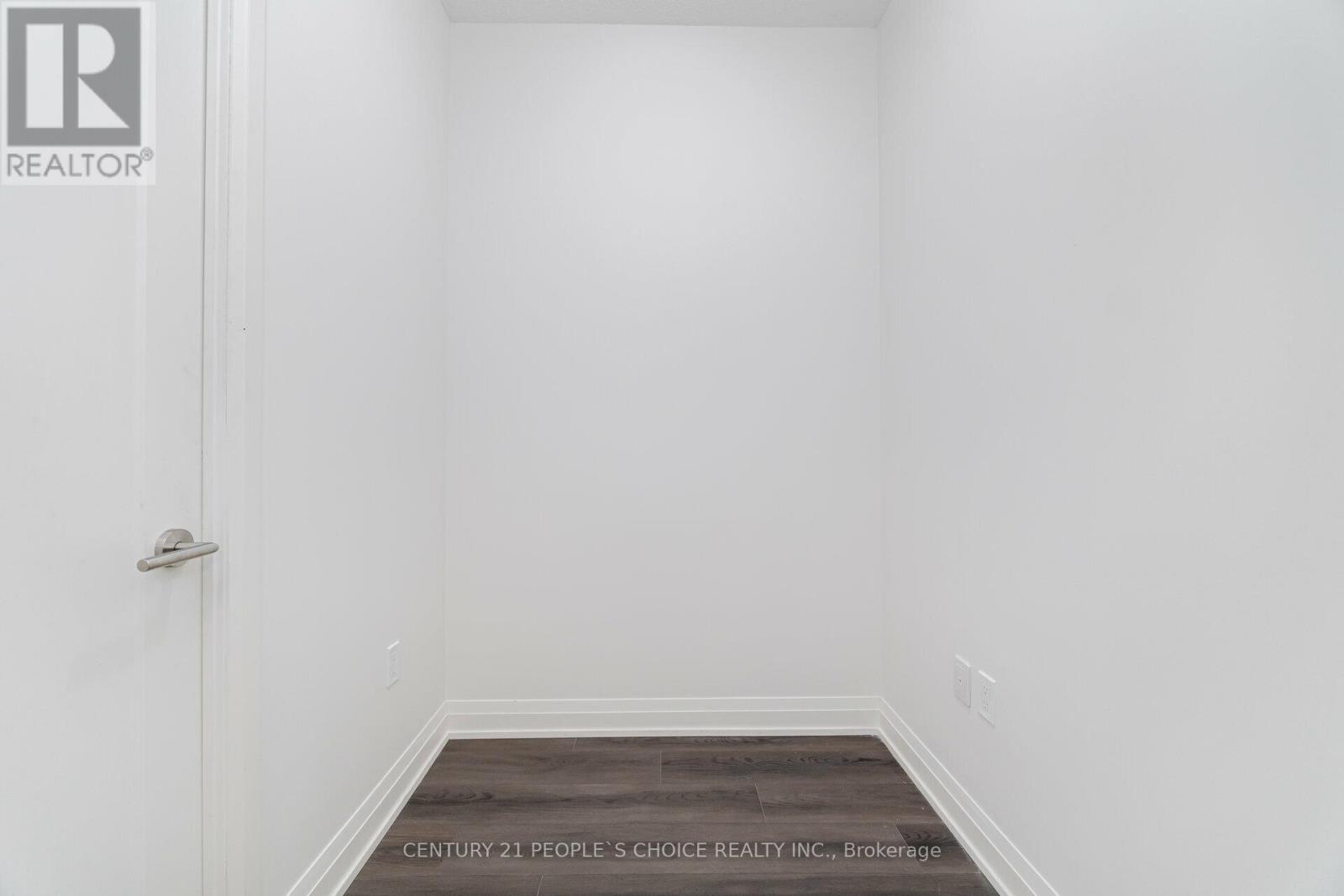 711 - 509 Dundas Street W, Oakville, Ontario  L6M 4M2 - Photo 16 - W12494532