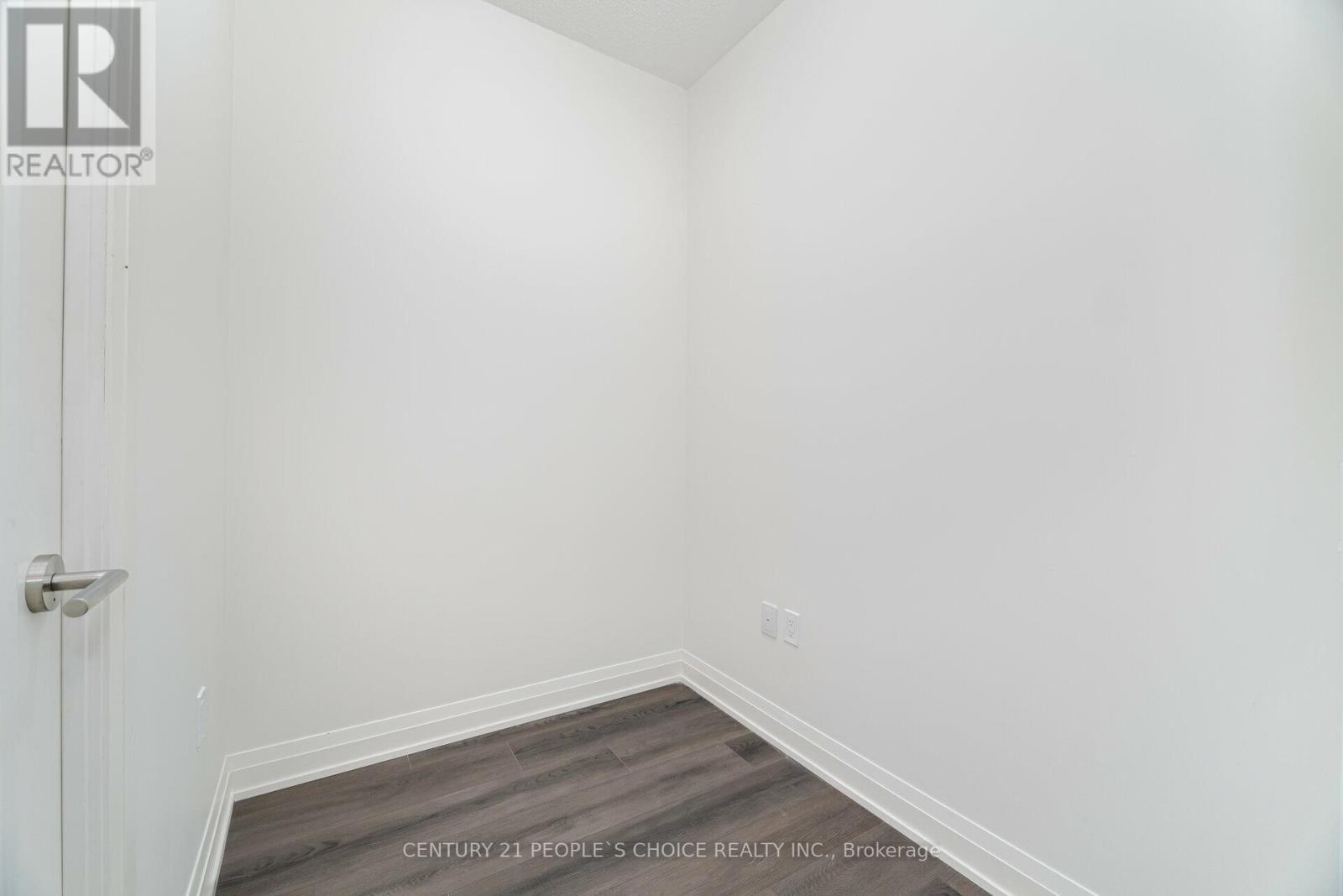 711 - 509 Dundas Street W, Oakville, Ontario  L6M 4M2 - Photo 17 - W12494532