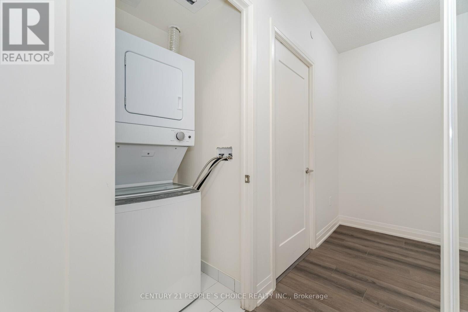 711 - 509 Dundas Street W, Oakville, Ontario  L6M 4M2 - Photo 25 - W12494532