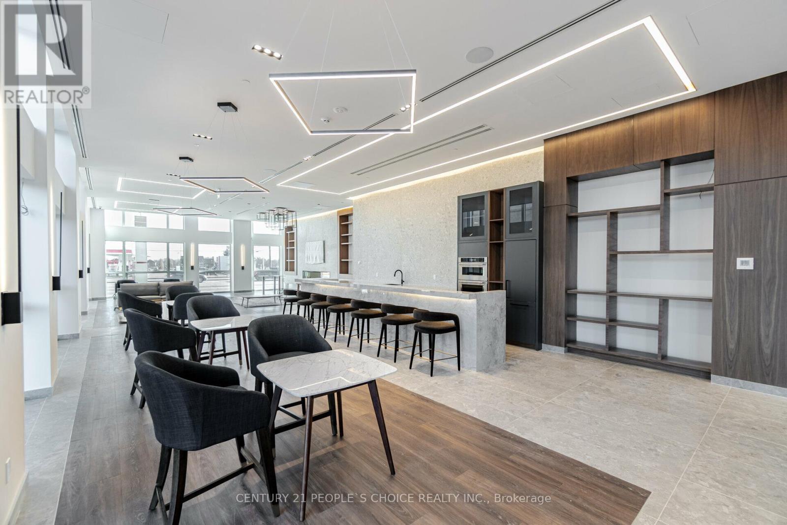 711 - 509 Dundas Street W, Oakville, Ontario  L6M 4M2 - Photo 33 - W12494532