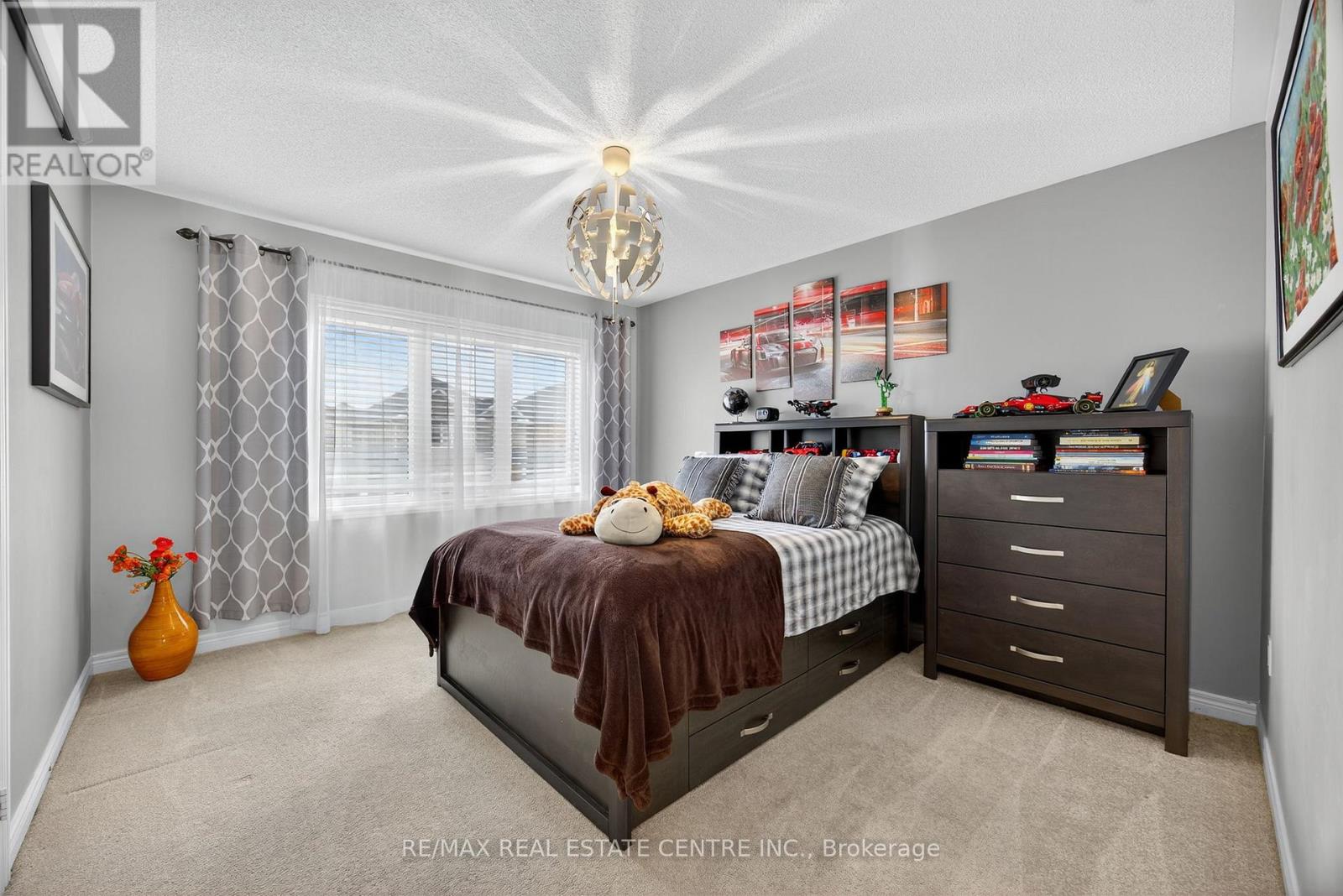 11 Fieldstone Lane Avenue, Caledon, Ontario  L7C 3Y8 - Photo 19 - W12494566