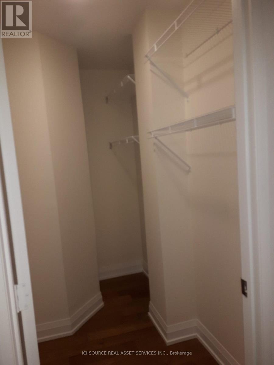 208 - 200 Woodbine Avenue, Toronto, Ontario  M4L 3P2 - Photo 11 - E12494582