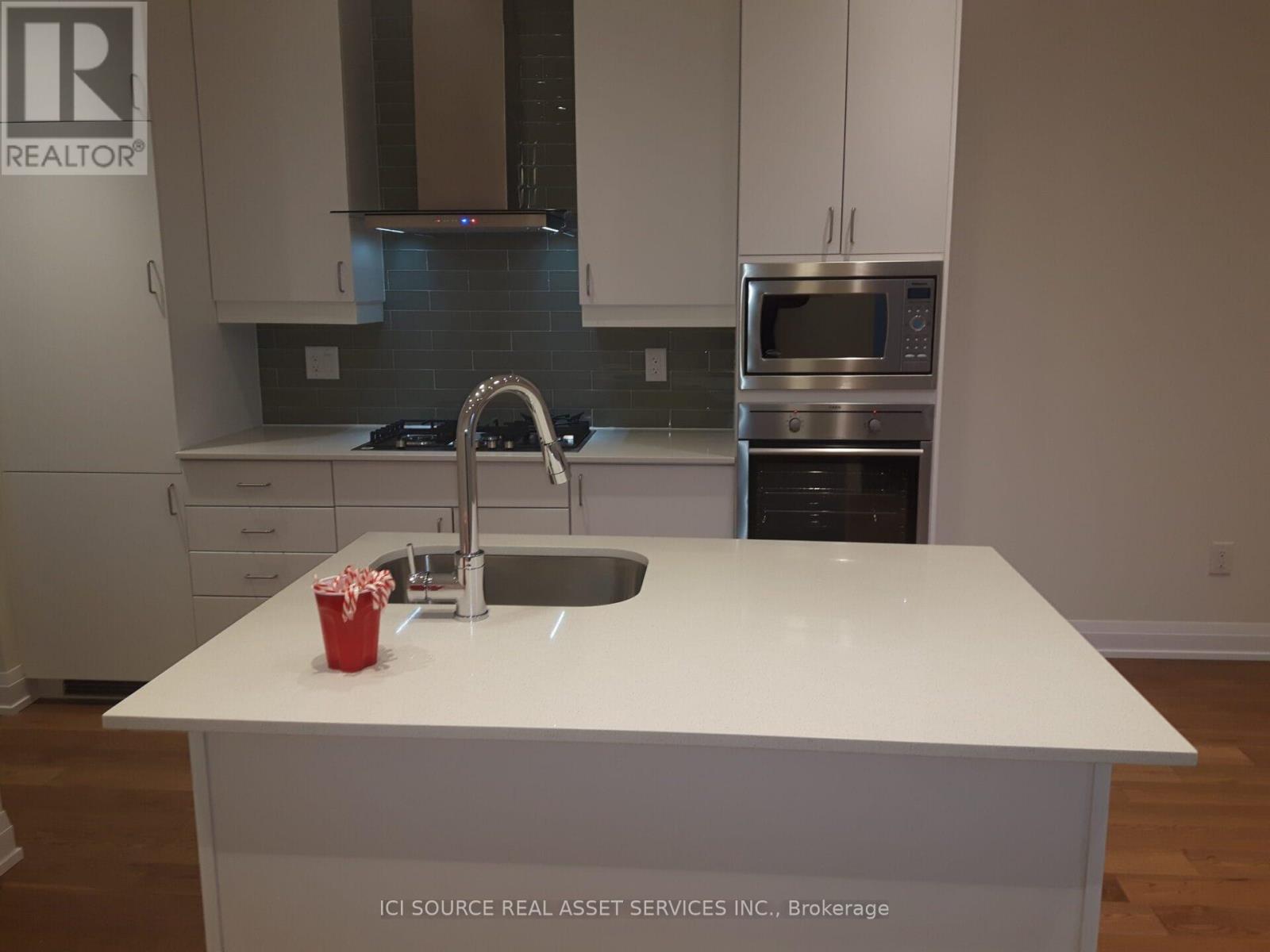 208 - 200 Woodbine Avenue, Toronto, Ontario  M4L 3P2 - Photo 20 - E12494582