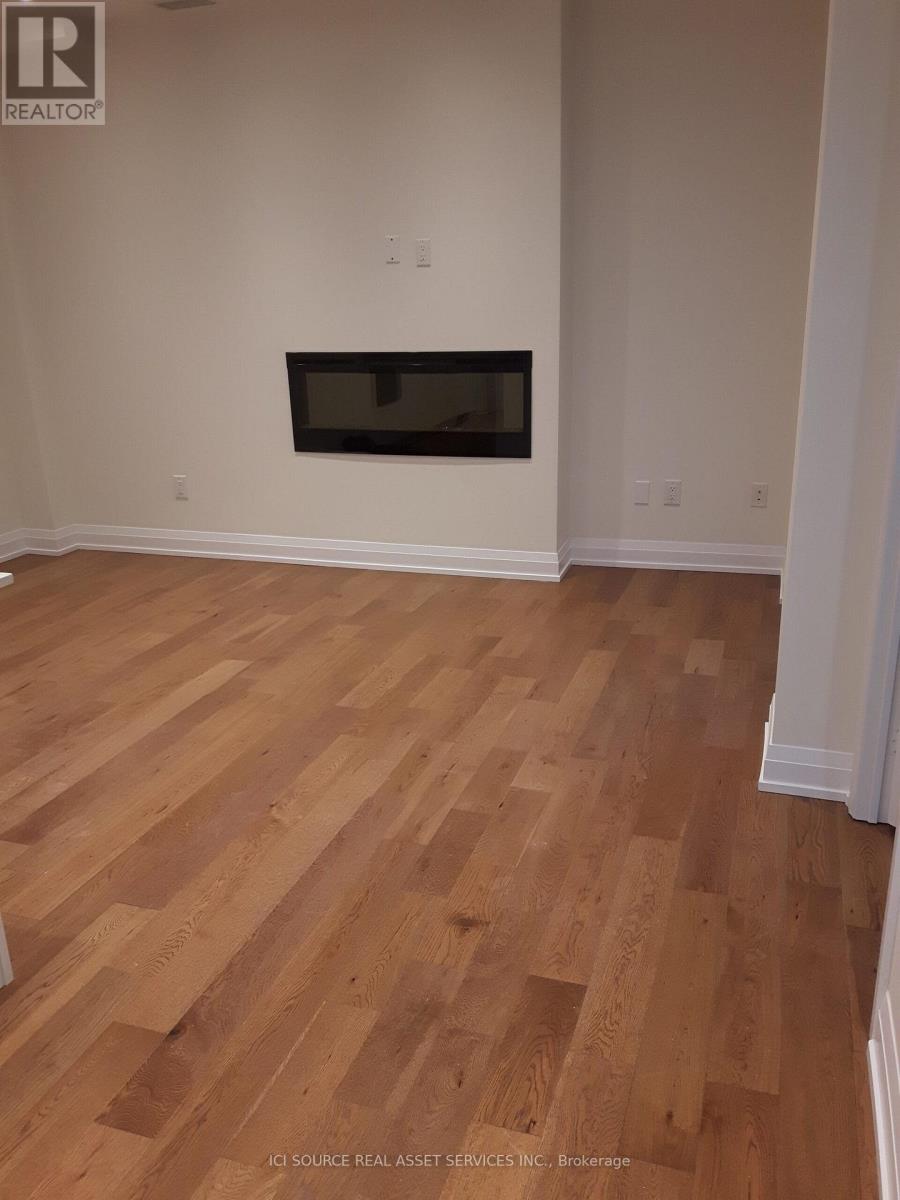 208 - 200 Woodbine Avenue, Toronto, Ontario  M4L 3P2 - Photo 23 - E12494582