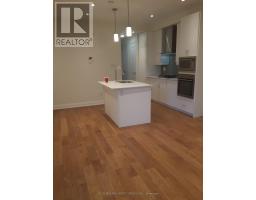 208 - 200 WOODBINE AVENUE, Toronto, Ontario