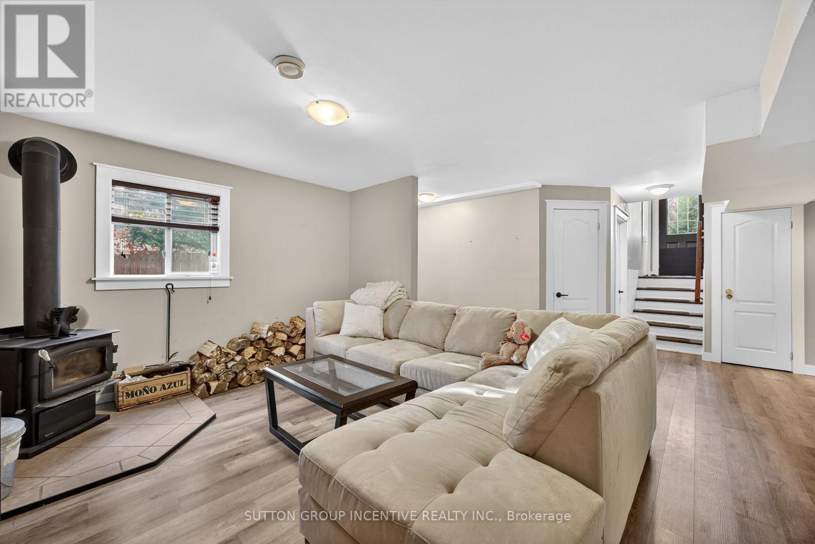 351 Chub Lake Road, Huntsville (Brunel), Ontario  P1H 1S4 - Photo 10 - X12494514